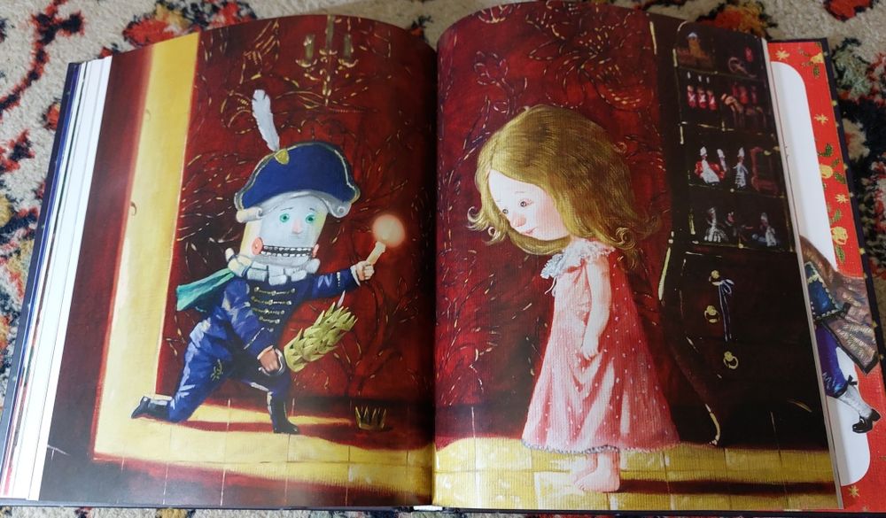 Книга Лускунчик і мишачий король