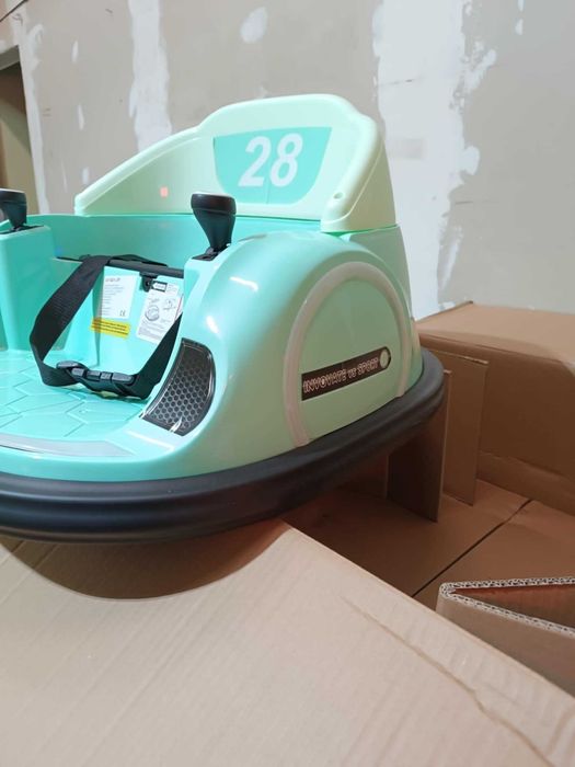 Elektryczny Jeździk dla Dzieci Samochód Zderzak POWYSTAWOWY JAK NOWY