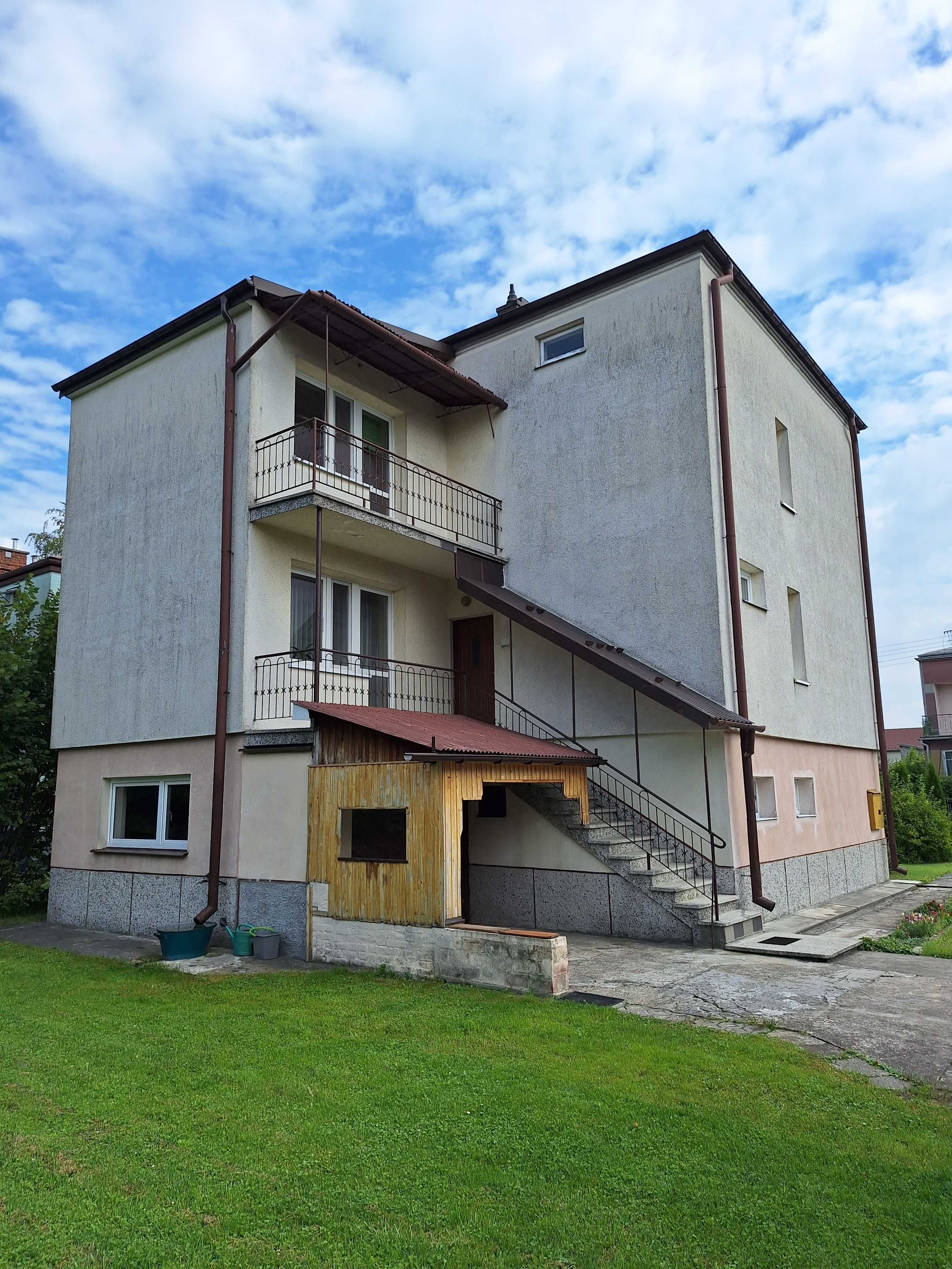 Sprzedam dom wolnostojący 214m2
