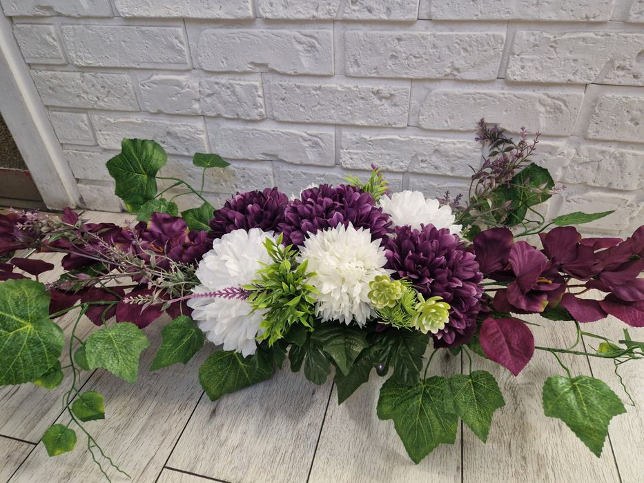 Wiązanka na cmentarz, całoroczna kompozycja