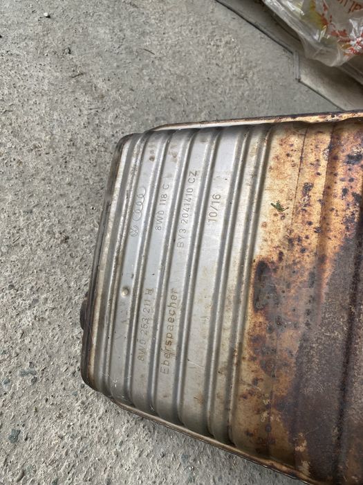 Вихлопна система ауді а4 б9, дифузор бампера задній, задня губа бампер