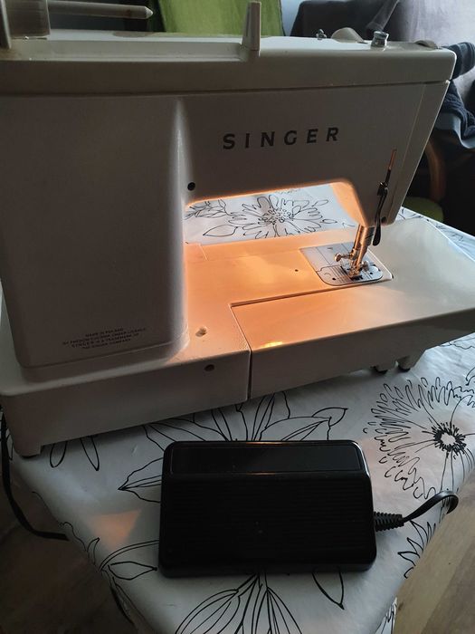 Maszyna do szycia Singer Stylist 834