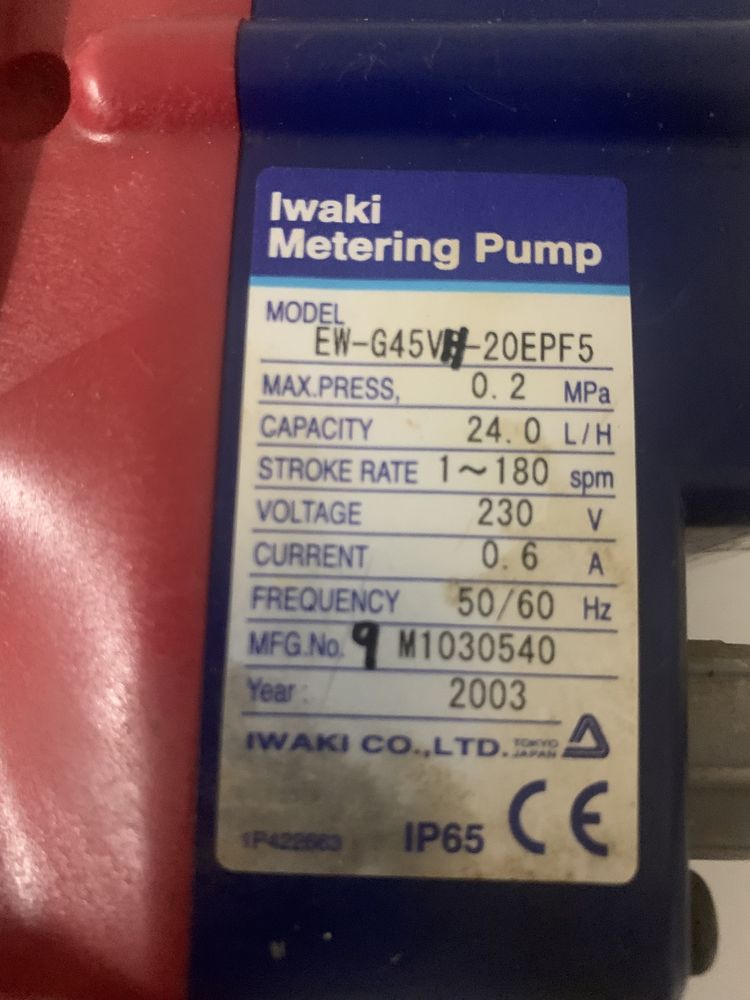 Elektromagnetyczna pompa dozującą Iwaki