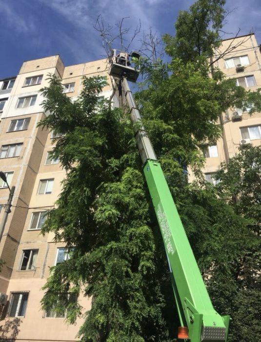 Аренда автовышки 26 метров Одесса высотные работы