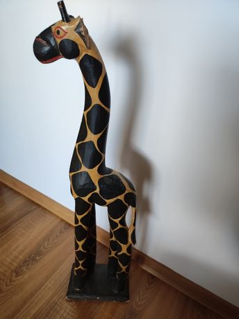 rzeźby Figurki rzeźby z drewna kot i żyrafa