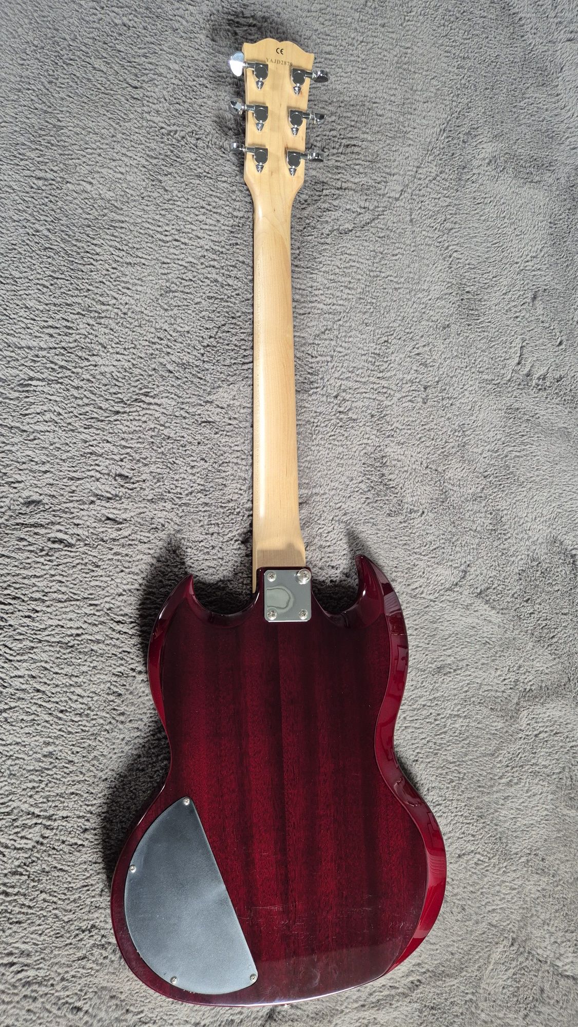 Gitara elektryczna J&D SG
