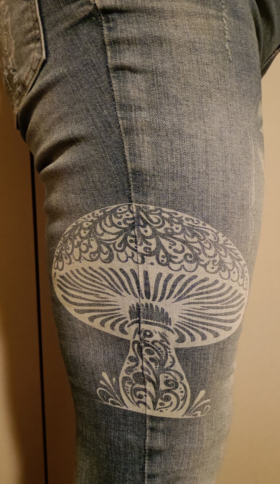 Spodnie zdobione jeans damskie 36 lycra