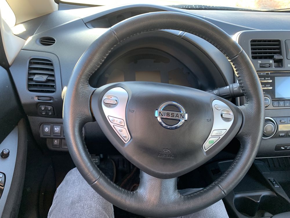 Nissan Leaf 24kwt 2015