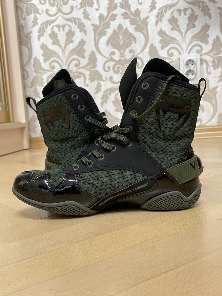 Боксерки Venum Elite Boxing Shoes – Khaki  40 розмір