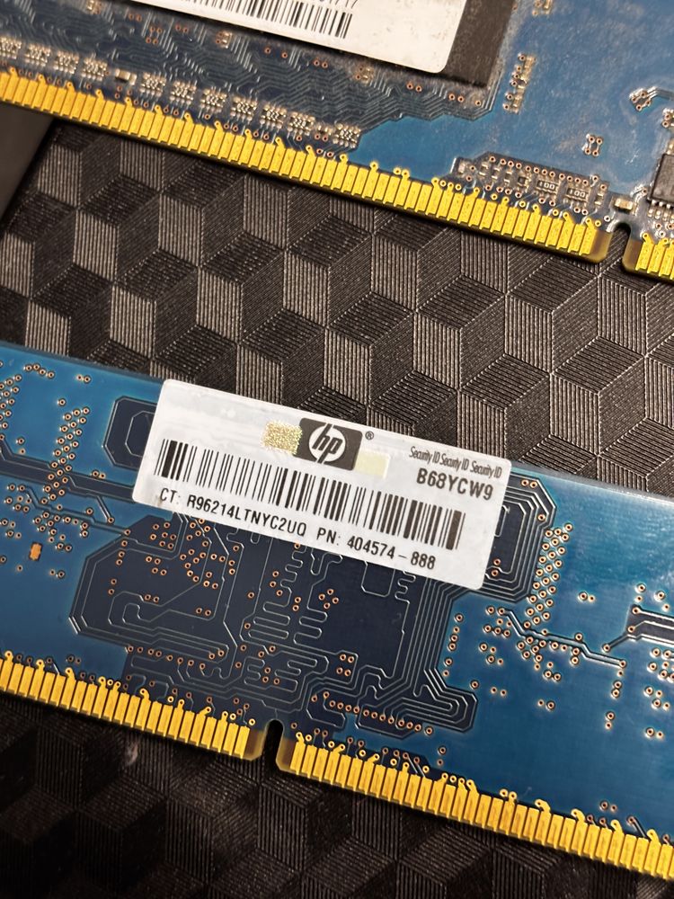 4x Pamięć RAM Elpida 1GB DDR2 PC2-6400U-666 | 4 GB razem