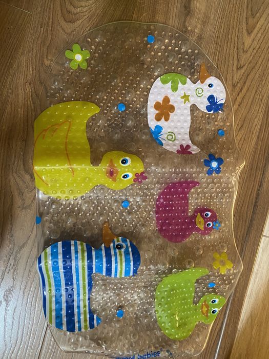 Килимок у ванночку