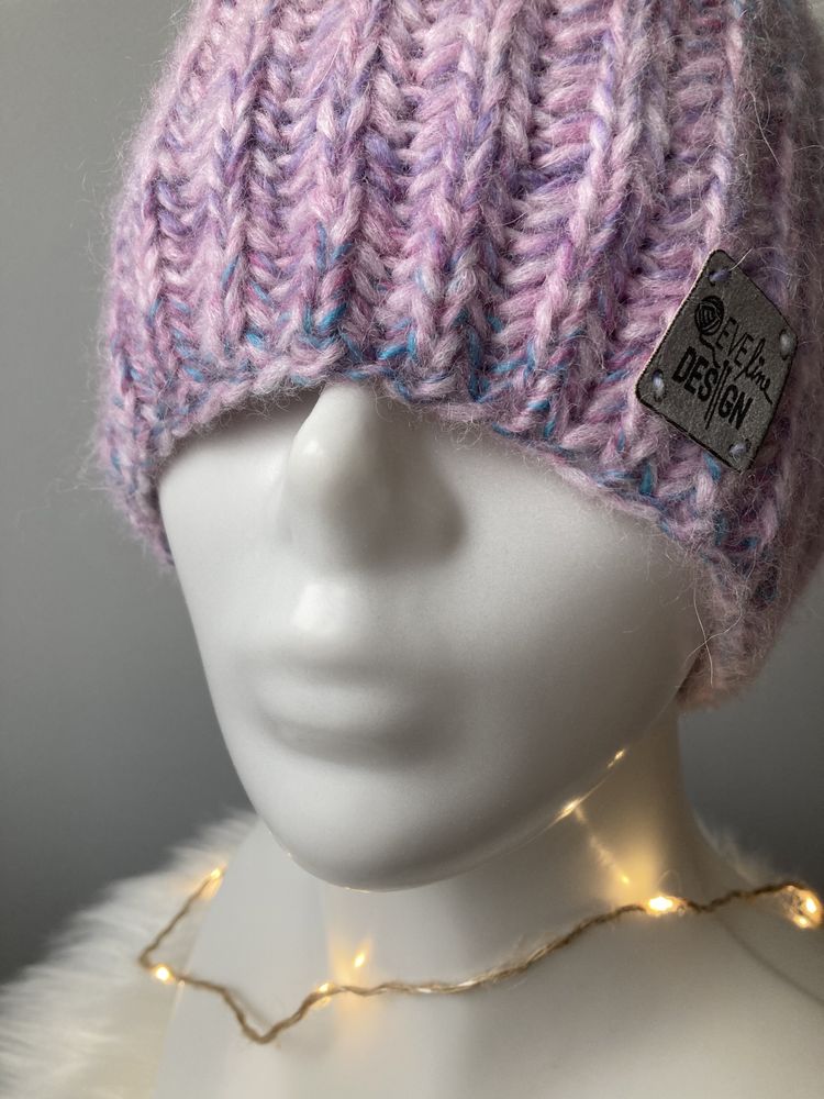 Ciepła czapka zimowa z pomponem - handmade