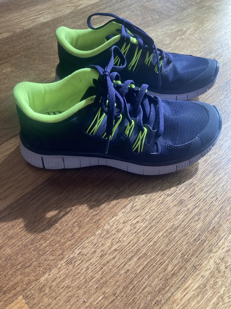 Buty Nike running free 37,5 ,j.nowe