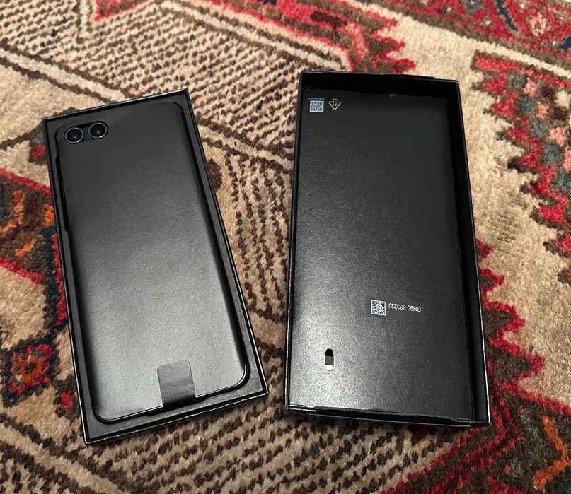 Samsung Galaxy Z Flip5 8GB 512GB GWARANCJA pełen komplet bez rat