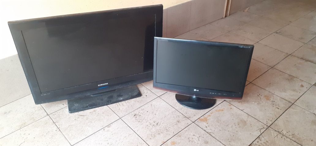 Sprzedam telewizory LCD uszkodzone