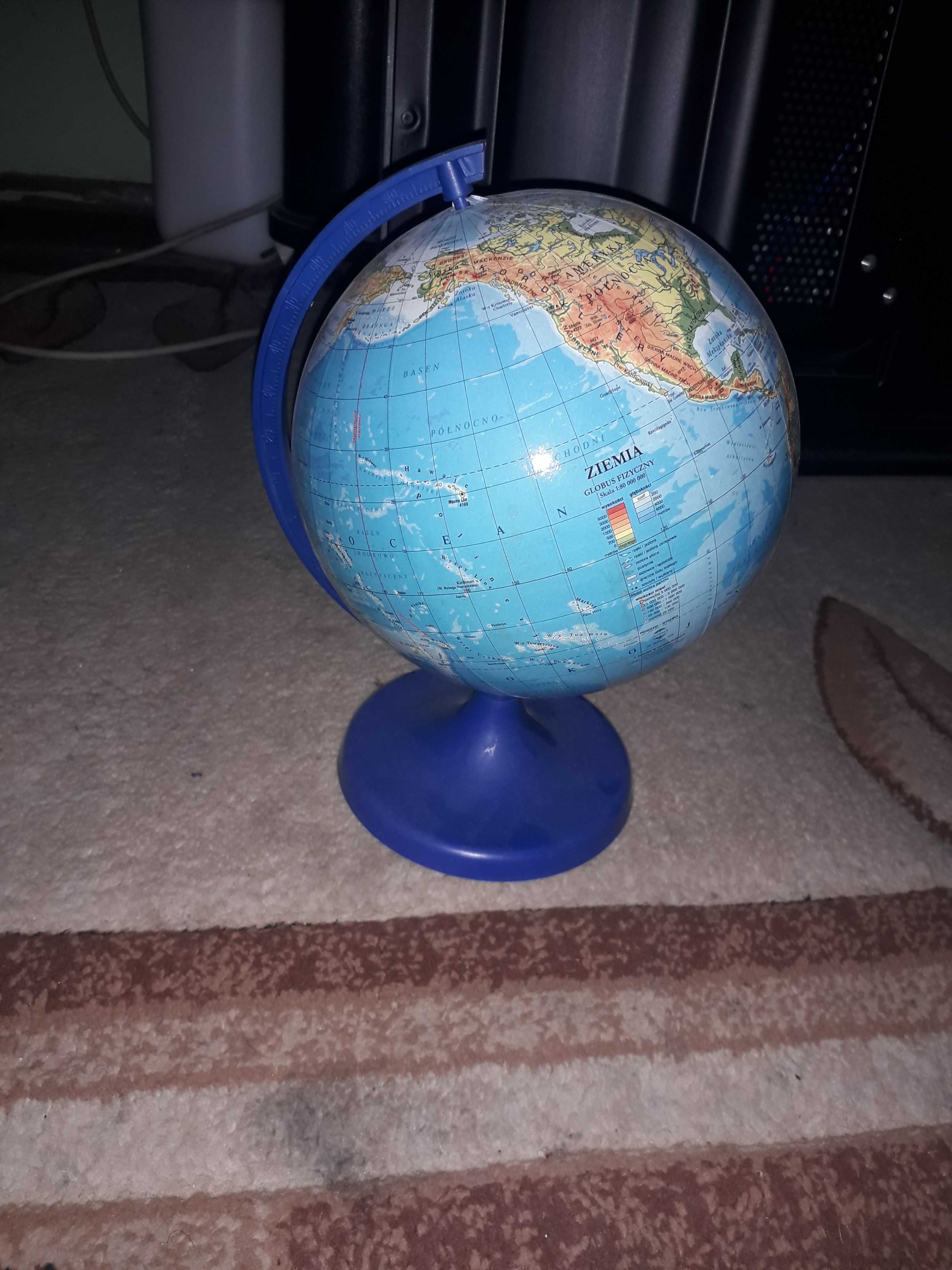 Globus na biurko
