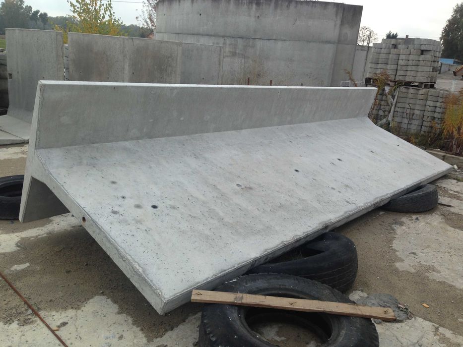 Mury oporowe/ silosy przejazdowe dla rolników