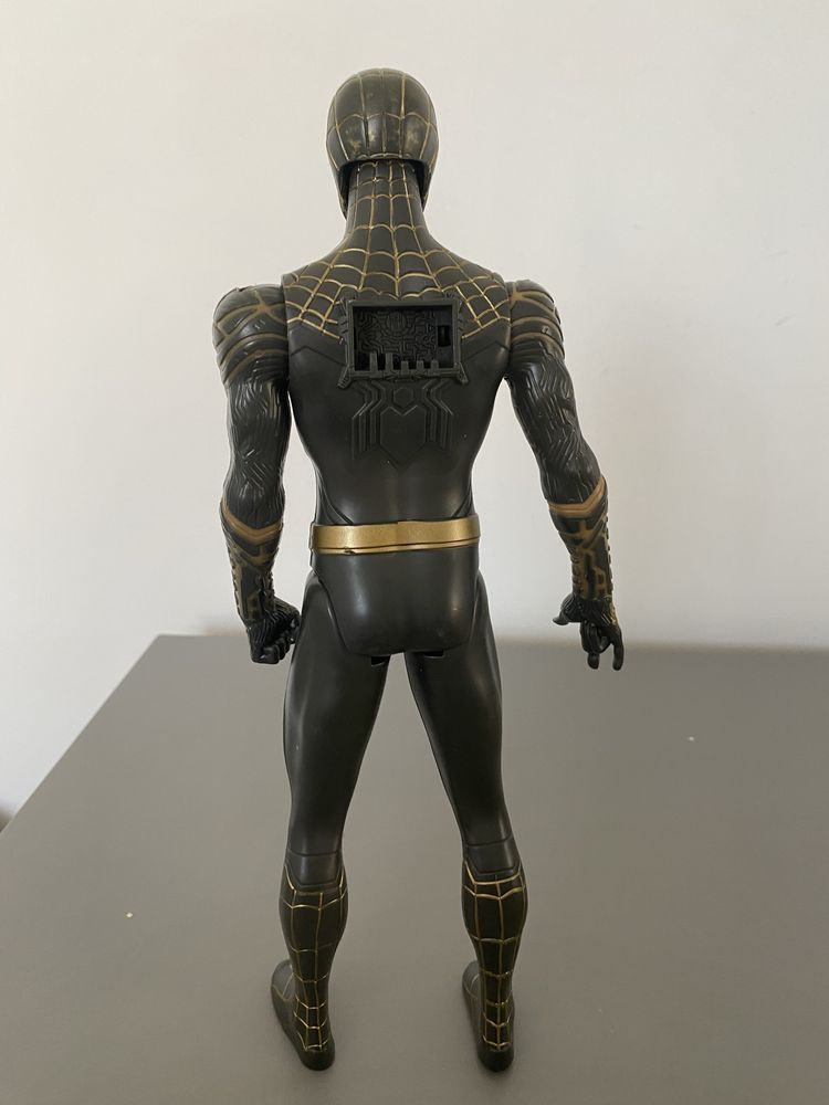 Figurka Spiderman Titan Hero 30 cm