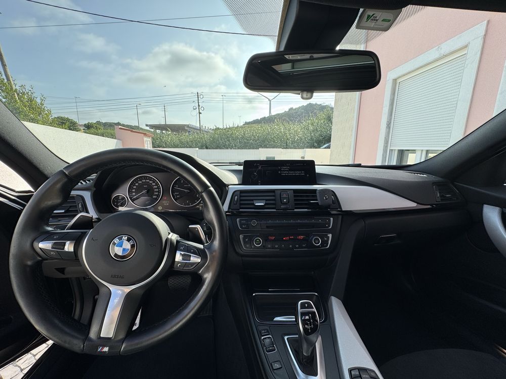 BMW 320d Touring Pack M