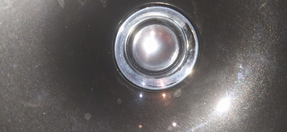 Kolumny podstawkowe 2.5drożne Kef Q1