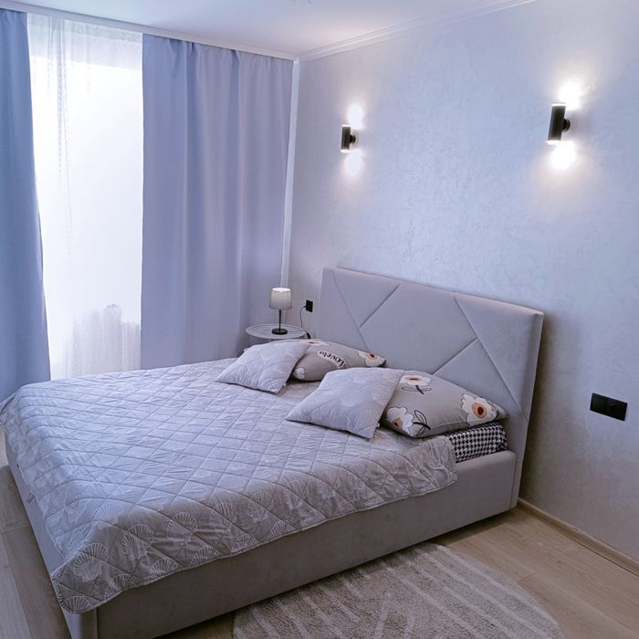 2-кім ЦЕНТР/ВОКЗАЛ 5хв Погодинно/Подобово