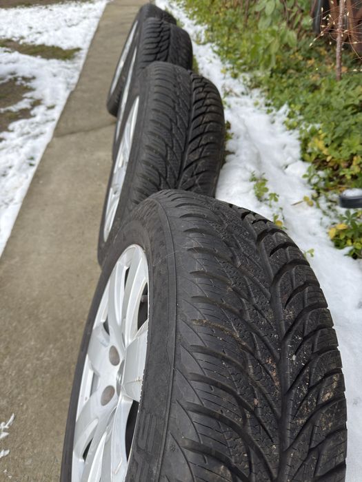 Колеса зима 205/60/16 Ауді