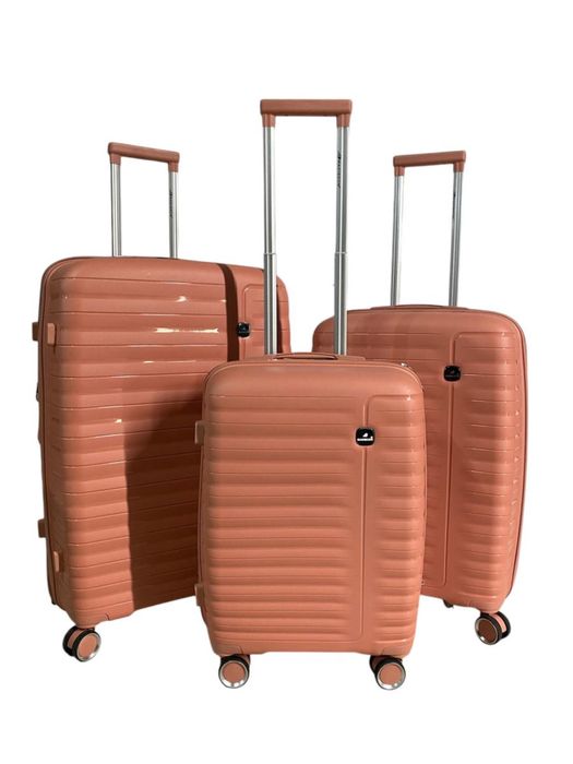 Валіза ( чемодан ) на колесах Madisson 51203