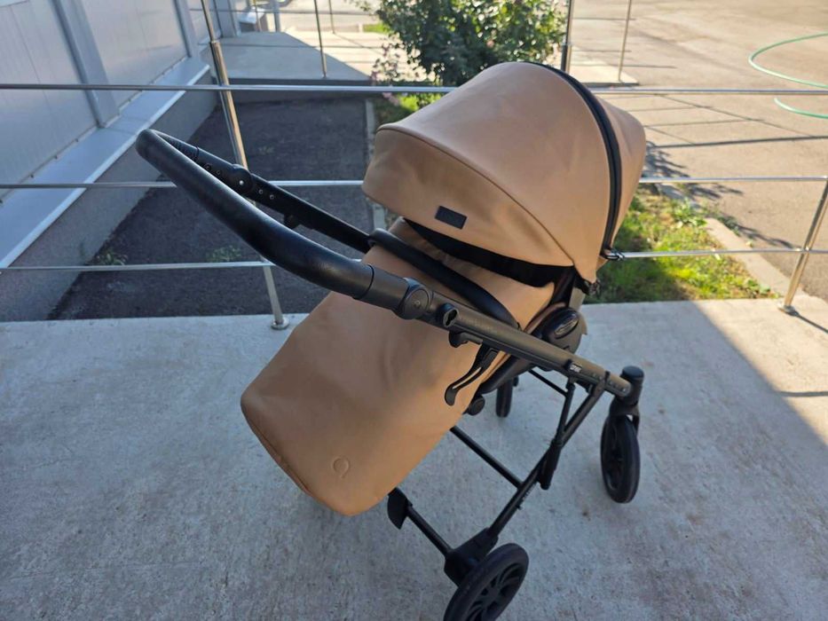Продається Коляска Anex e/type 2 в 1 Карамель
