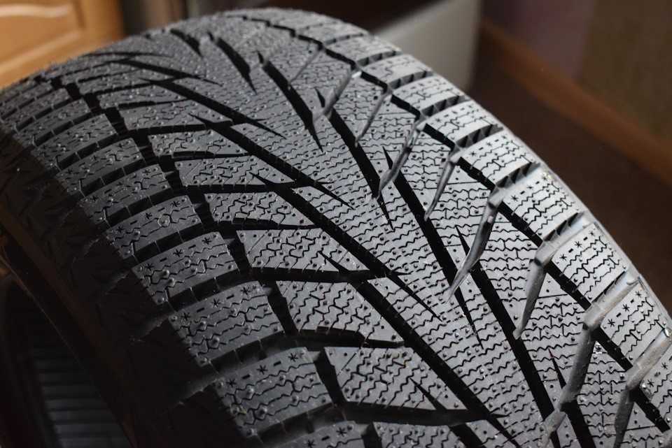 нові зимові 195/65R15 Hankook Winter I'Cept IZ2 W616 (95V XL) шини