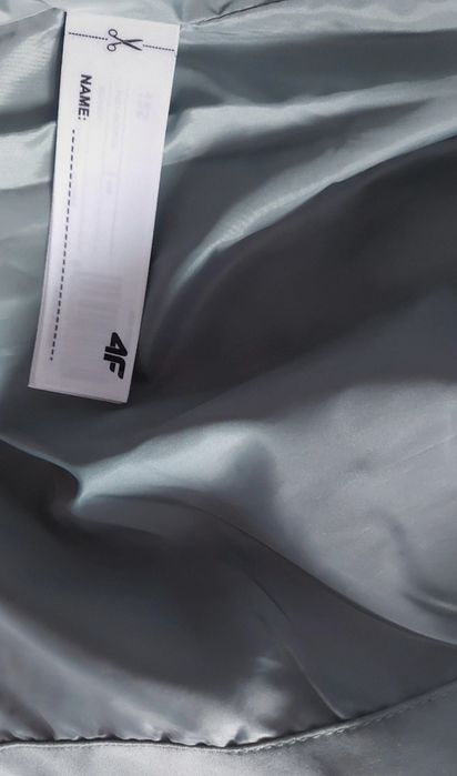 Kurtka zimowa 4f płaszczyk w idealnym stanie 152