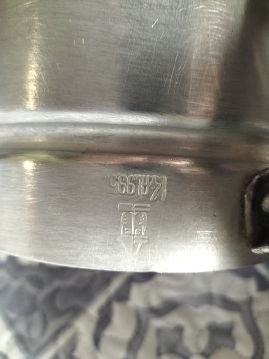 Stare garnki aluminiowe