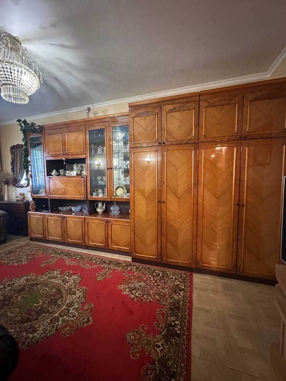 Продаж 2-кімнатної квартири на вул. Івана Мазепи, район Палацу Хіміків