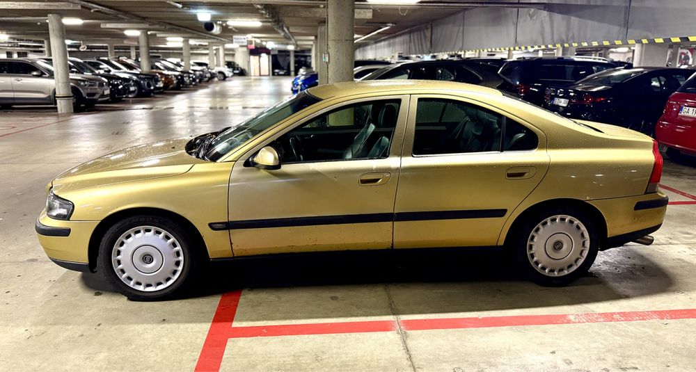 Volvo s60 2.0T godny uwagi 180km benzyna 2001r okazja
