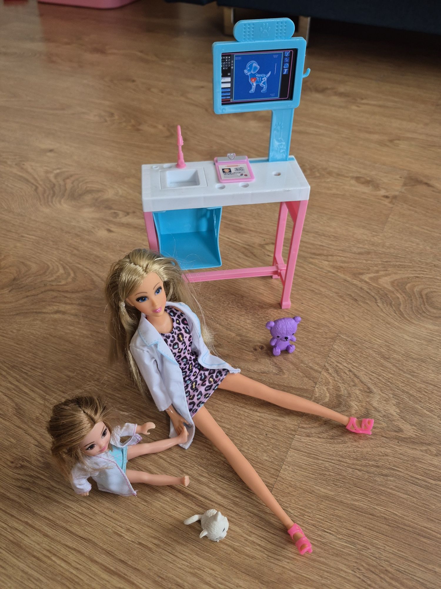 Lalka Barbie - 7 zestawów