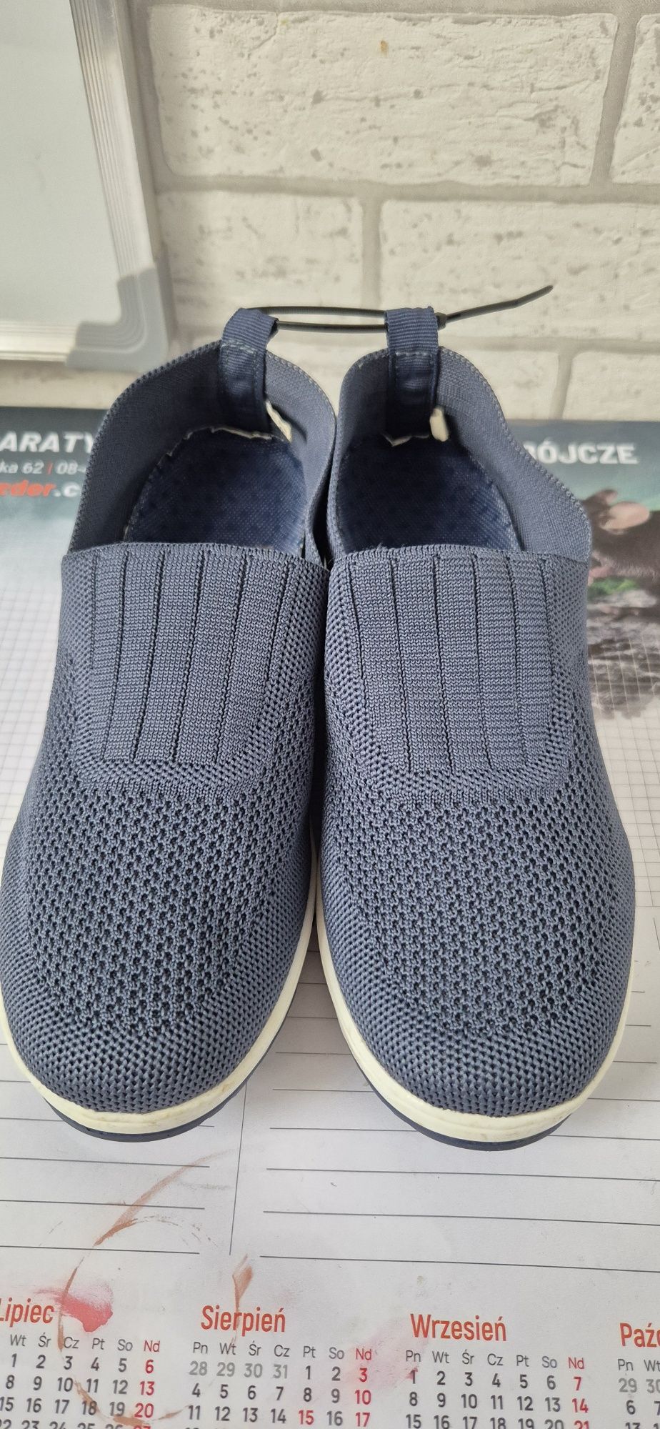 Modne, oddychające buty damskie
