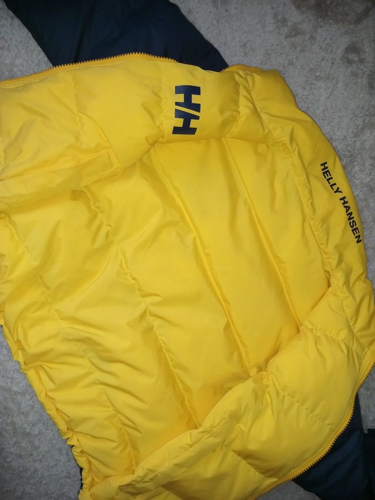 Двостороння чоловіча куртка пуховик Helly Hansen p.XS
Стан чудо