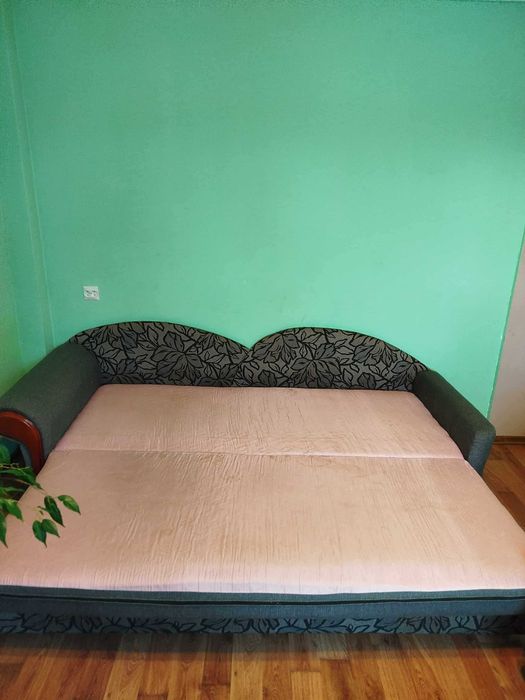 Розкладний диван