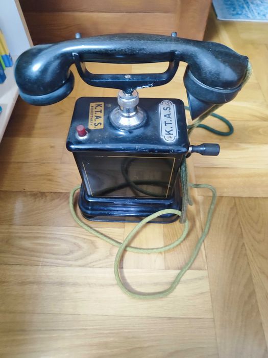 Stary zabytkowy telefon Kjøbenhavns Telefon Aktieselskab KTAS