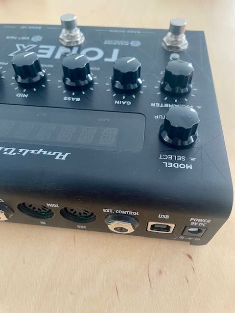 Pedal de guitarra TONEX IK Multimedia