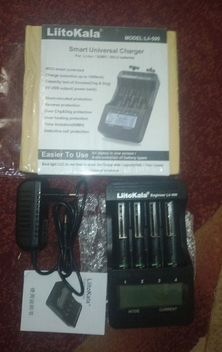 Універсальне зарядне/повербанк Liitokala Lii-500