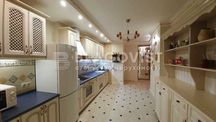 Продається квартира Лобановського 4Б