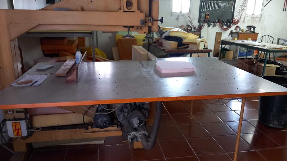 Passagem de negócio estofos totalmente equipado