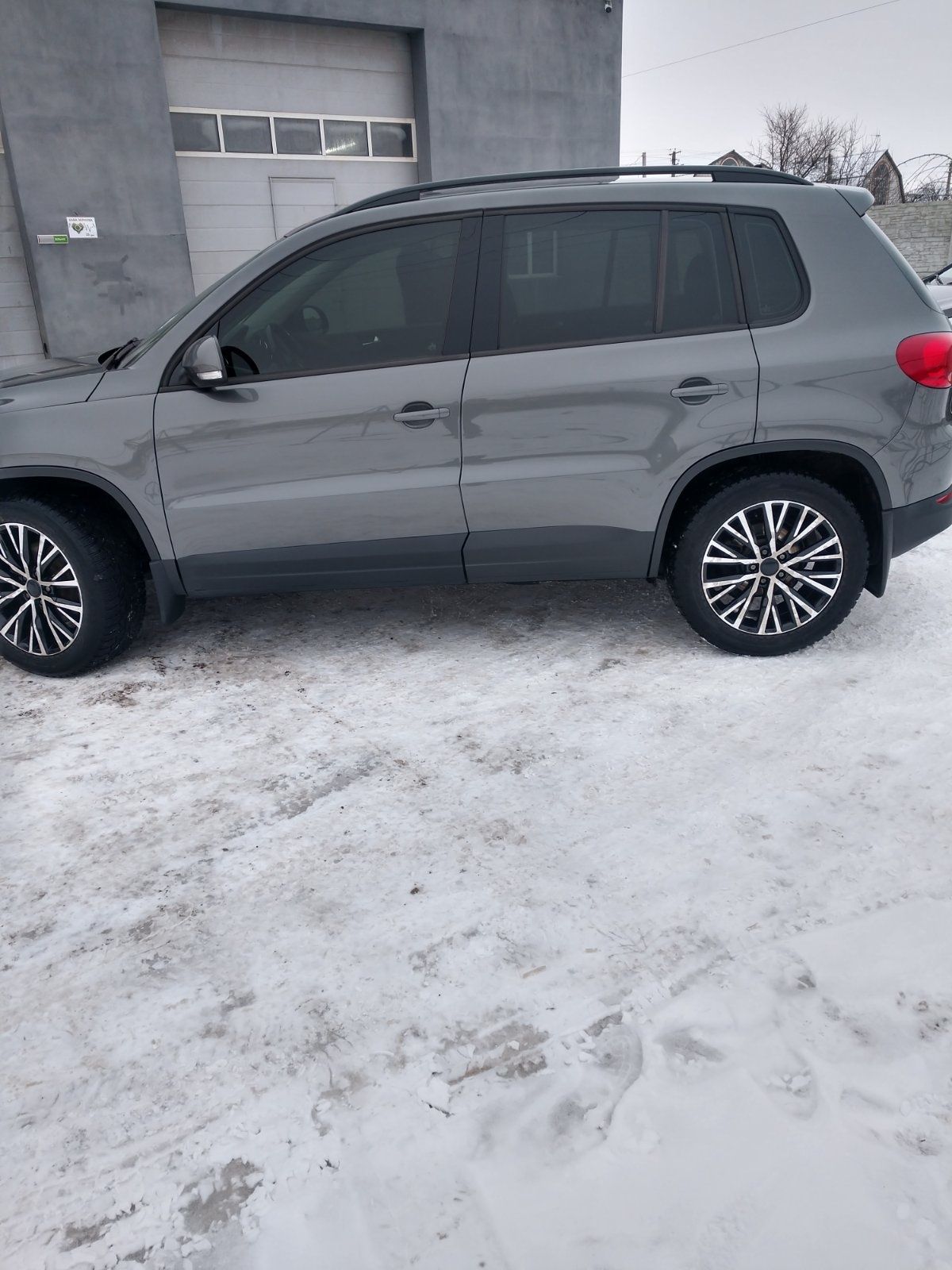 Продам авто VW Tiguan