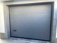 Portão de garagem praticamente novo (não é elétrico)