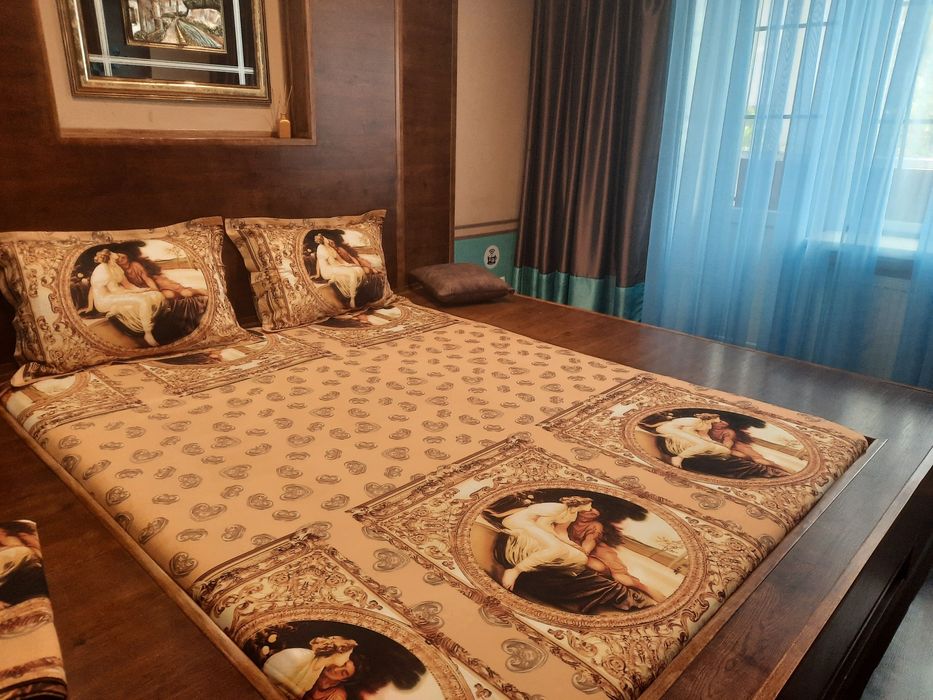 Сдам посуточно 1квартиру,Комсомольский проспект (ЦНАП)