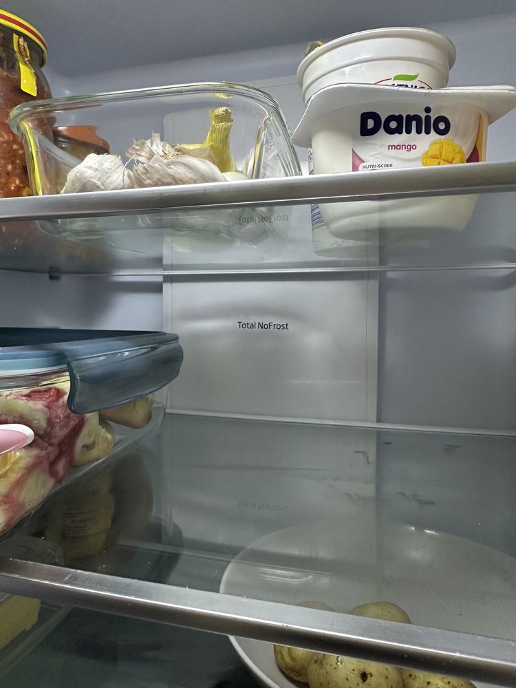NO FROST Lodówka do zabudowy