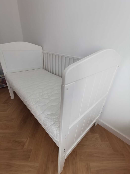Woodies Łóżeczko Hampton Cot Bed 140×70 + materac Hilding-dobranocka