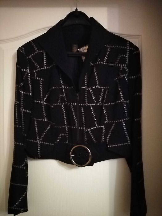 Продам женский пиджак