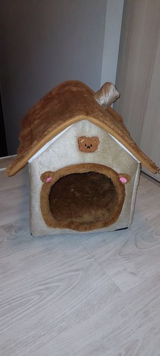 Duży domek dla kota