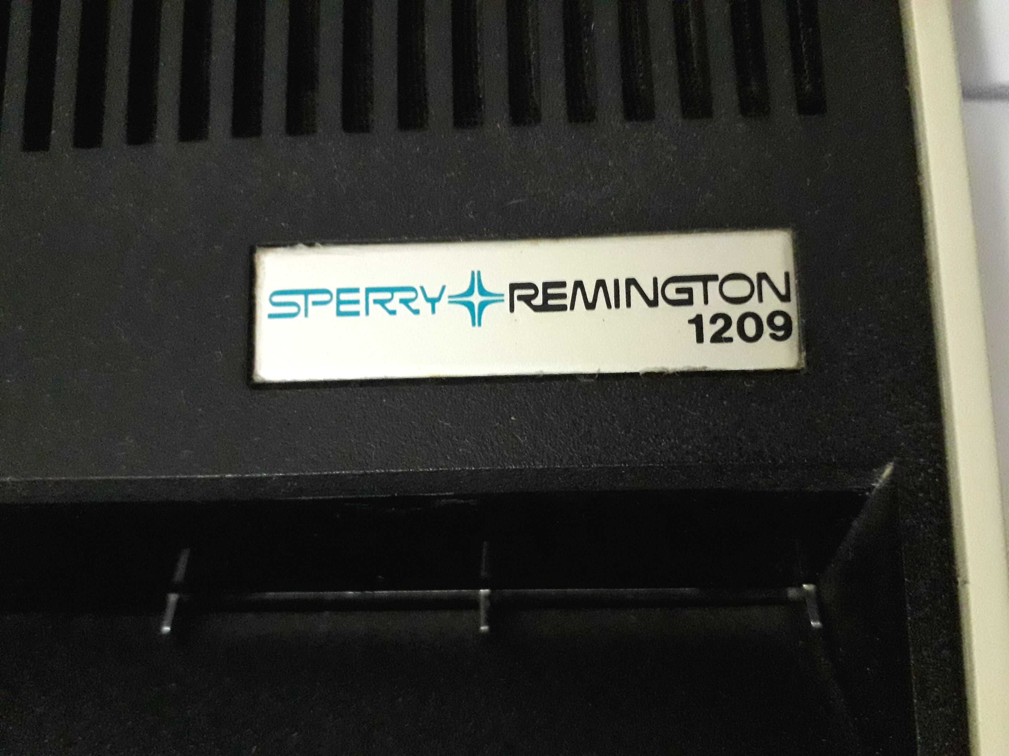 Máquina calculadora antiga Sperry Remington mod. 1209